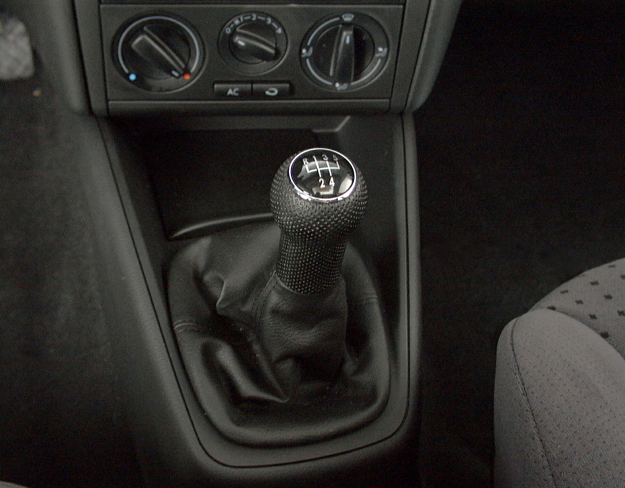 2000 Volkswagen Jetta