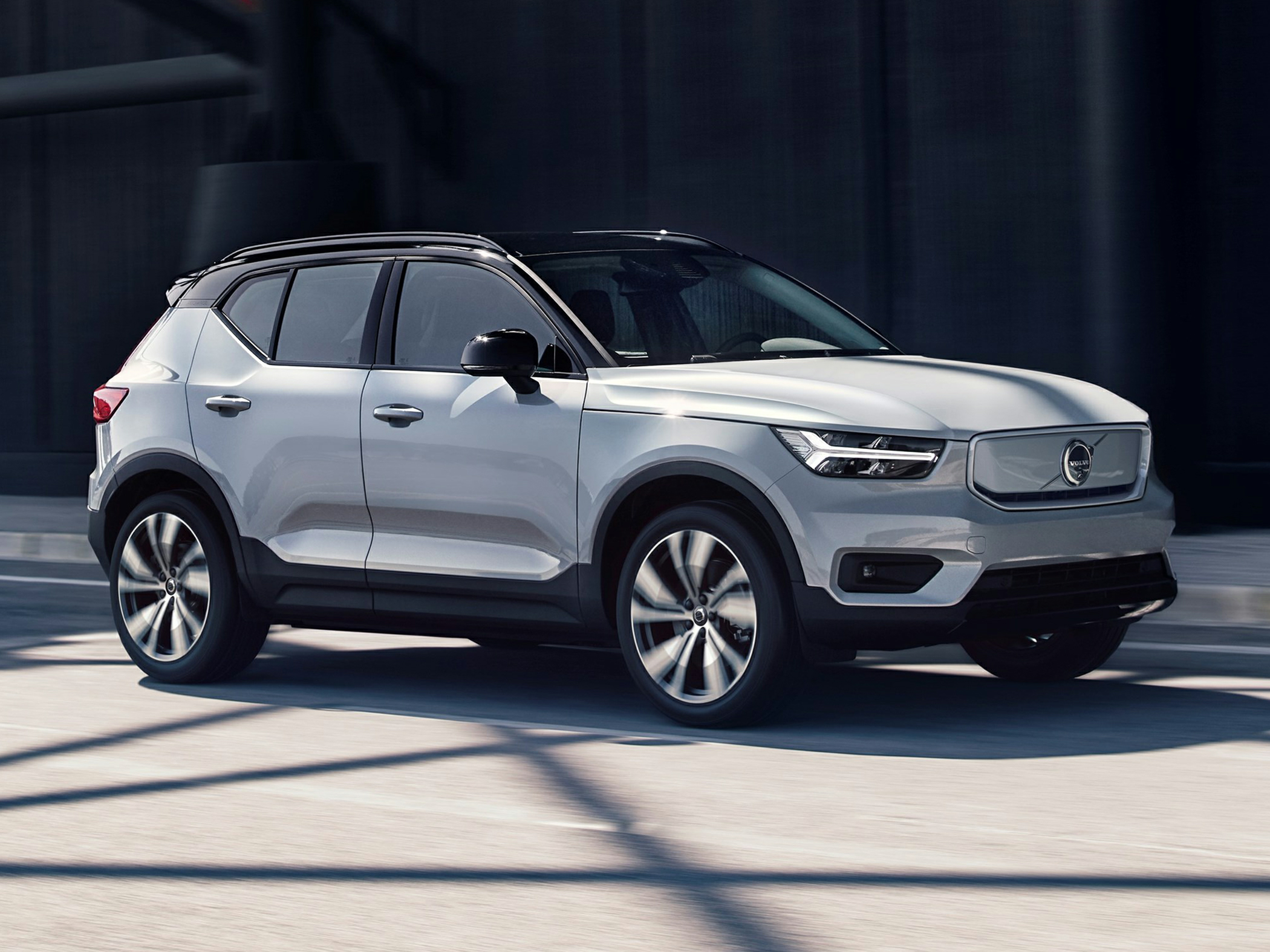 2021 volvo xc40 recharge deals pure electric horsepower