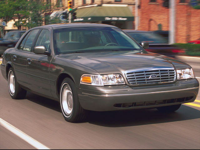 2001 Ford Crown Victoria