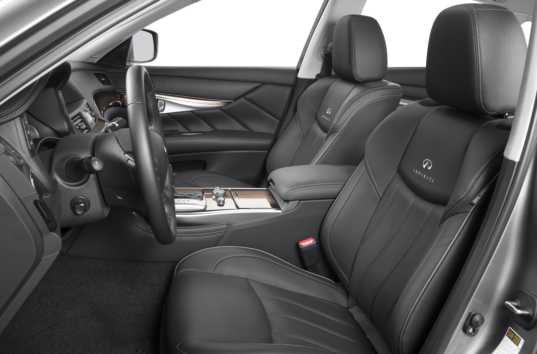 2013 INFINITI M56