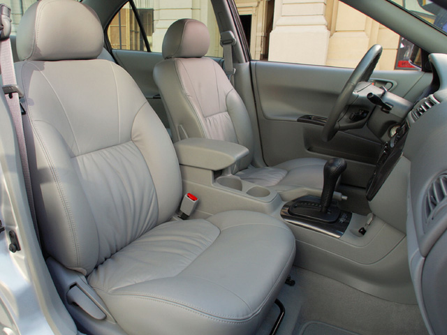 2003 Mitsubishi Galant