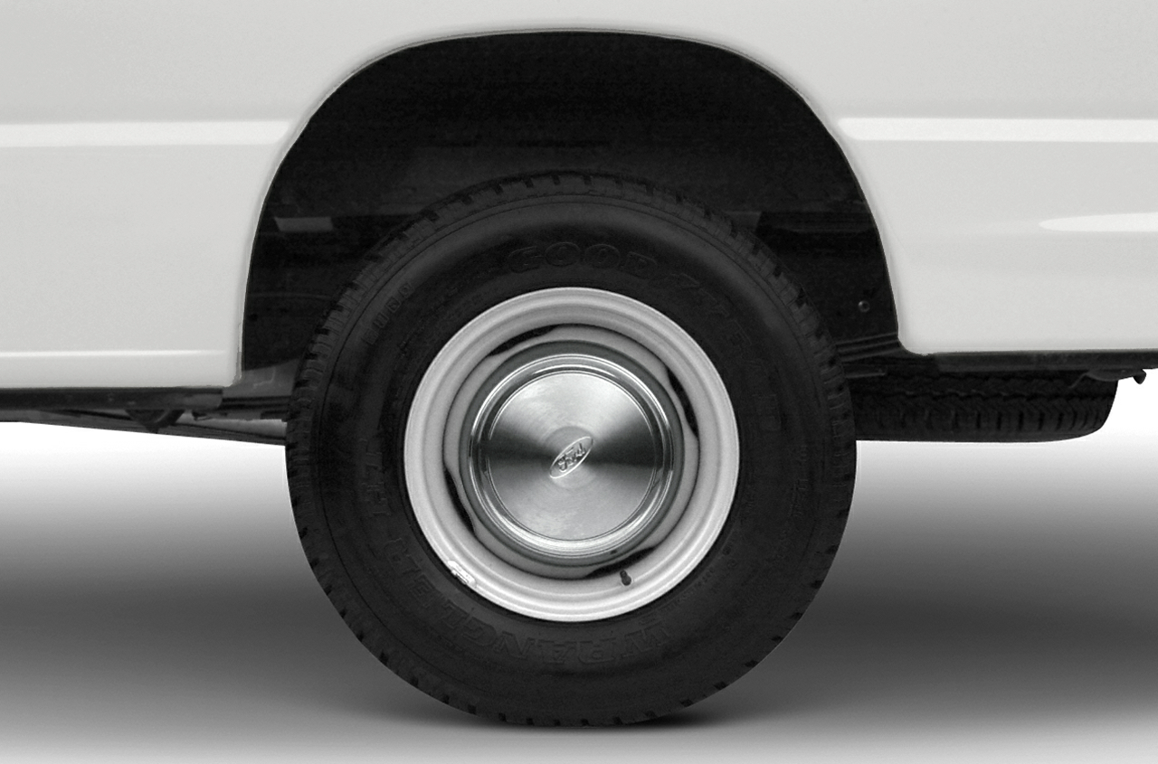 2003 Ford E150
