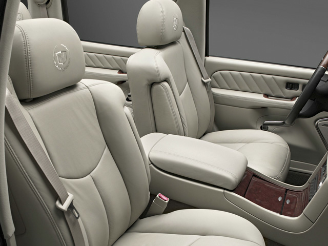 2004 Cadillac Escalade ESV