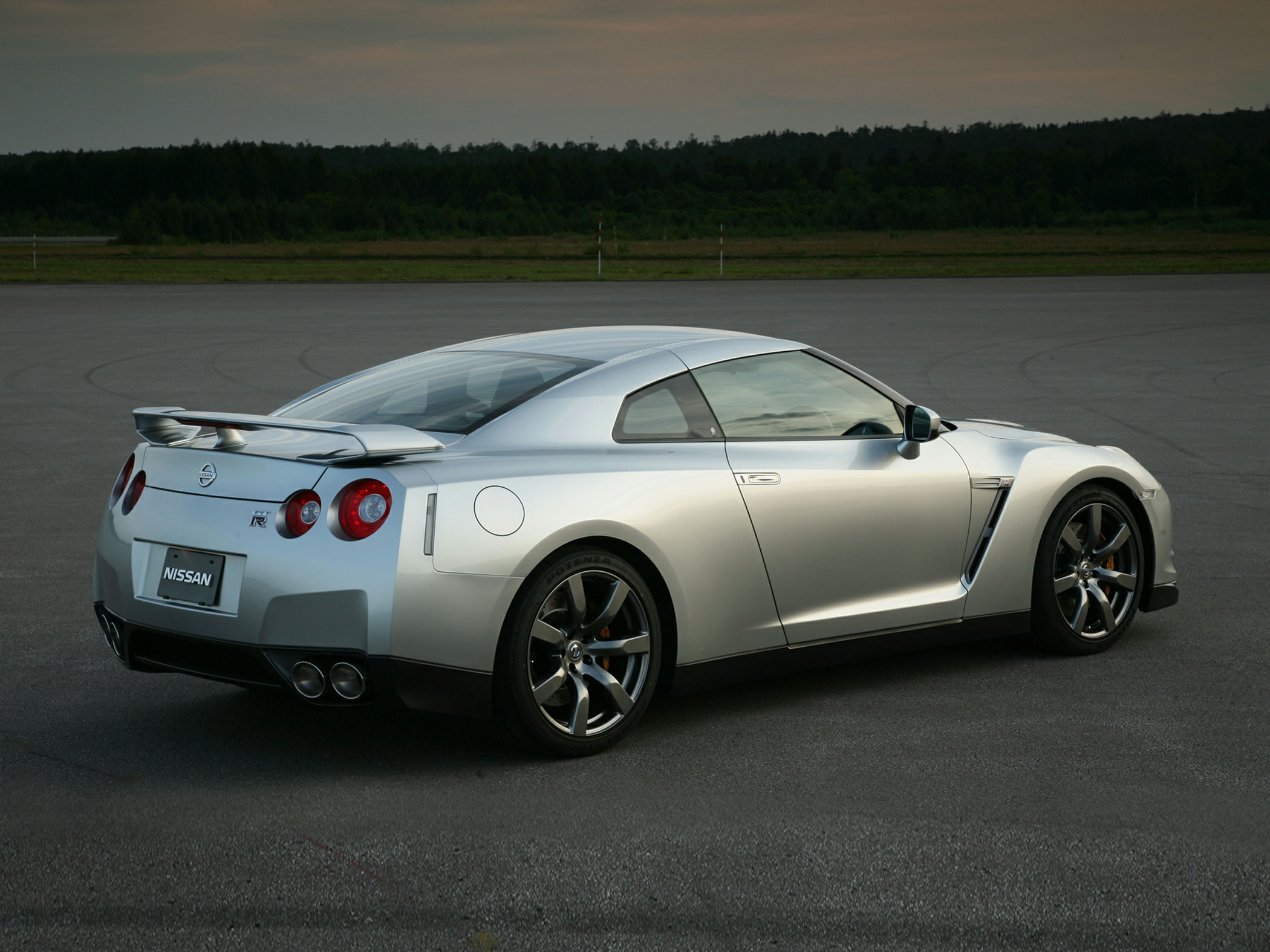 2009 Nissan GT-R