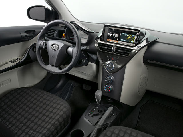 2014 Scion iQ