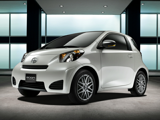 2014 Scion iQ