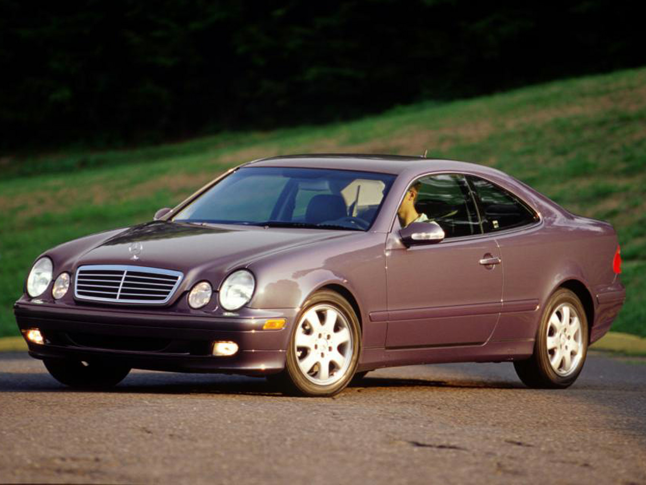 First Look: 2003 Mercedes-Benz CLK