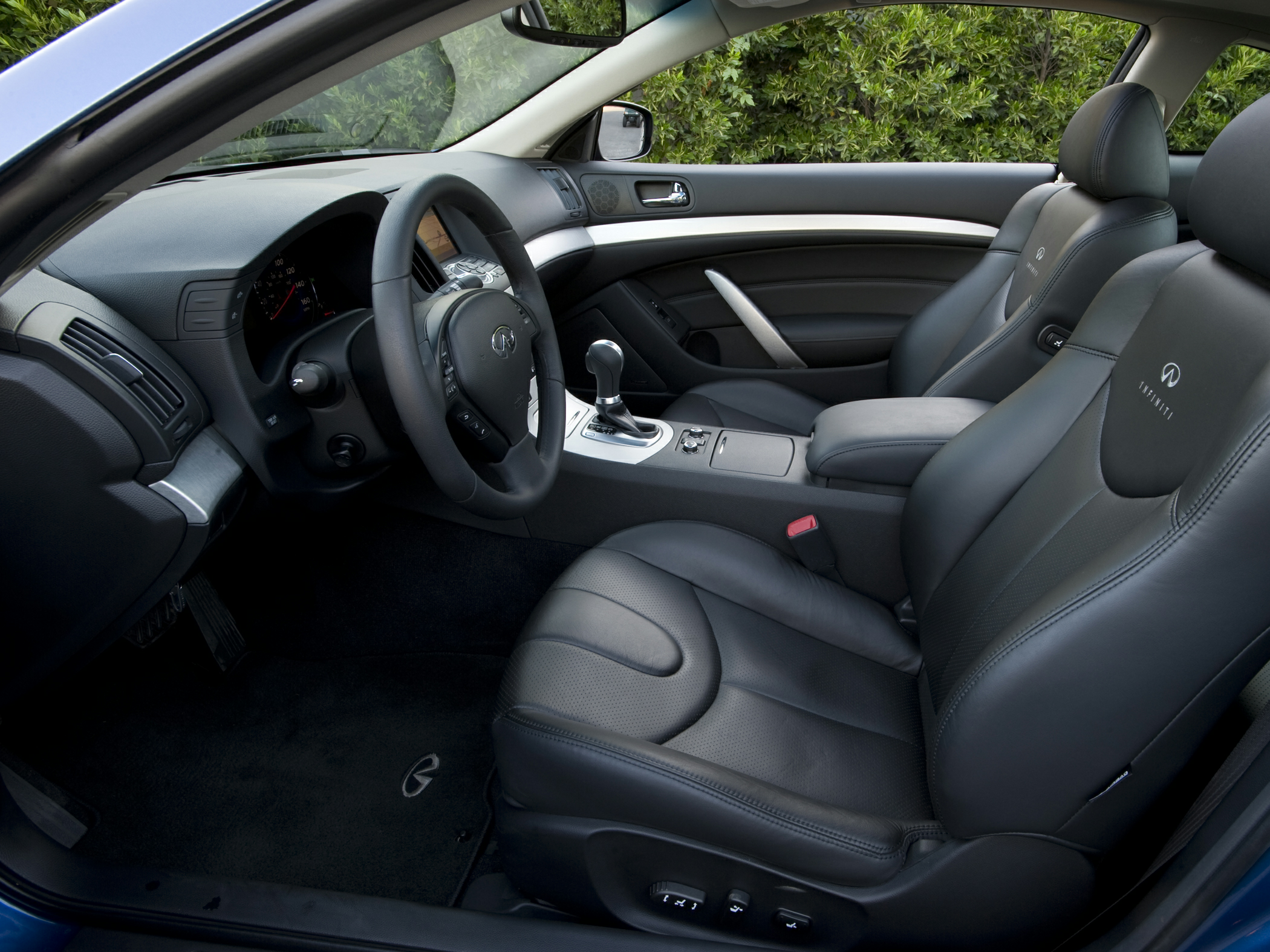 2009 INFINITI G37
