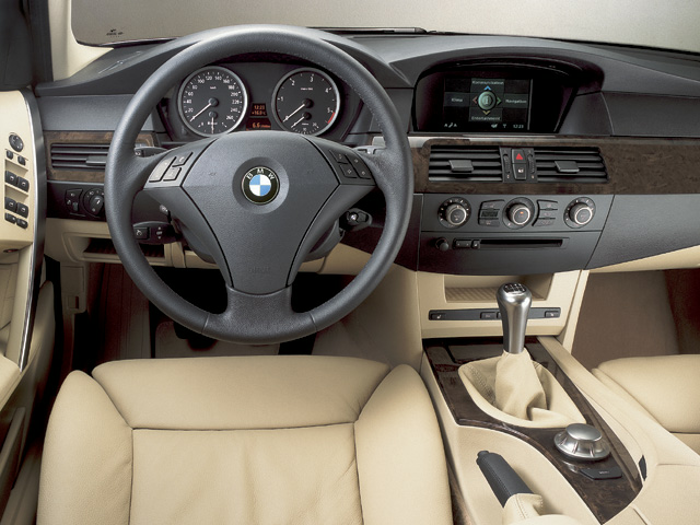 2007 BMW 530