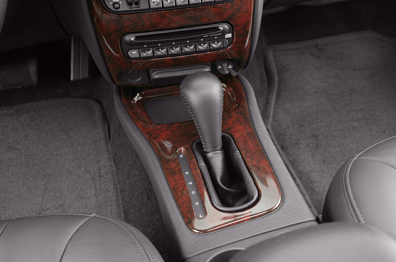 2004 Chrysler Concorde