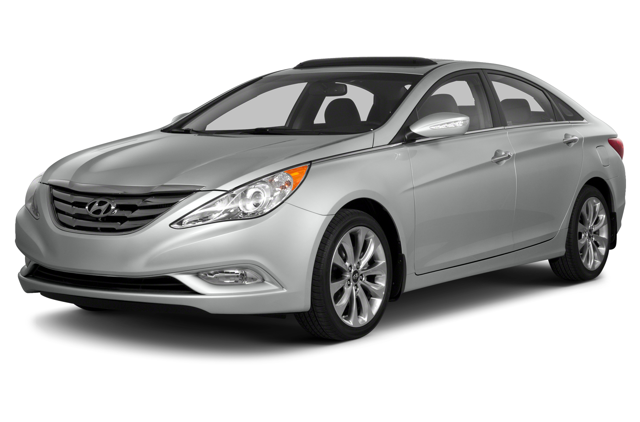Side view of the 2013 Hyundai Sonata