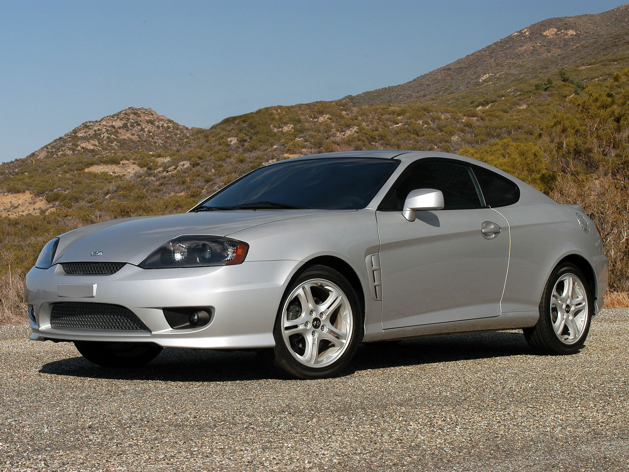 2005 Hyundai Tiburon Specs, Price, MPG & Reviews | Cars.com