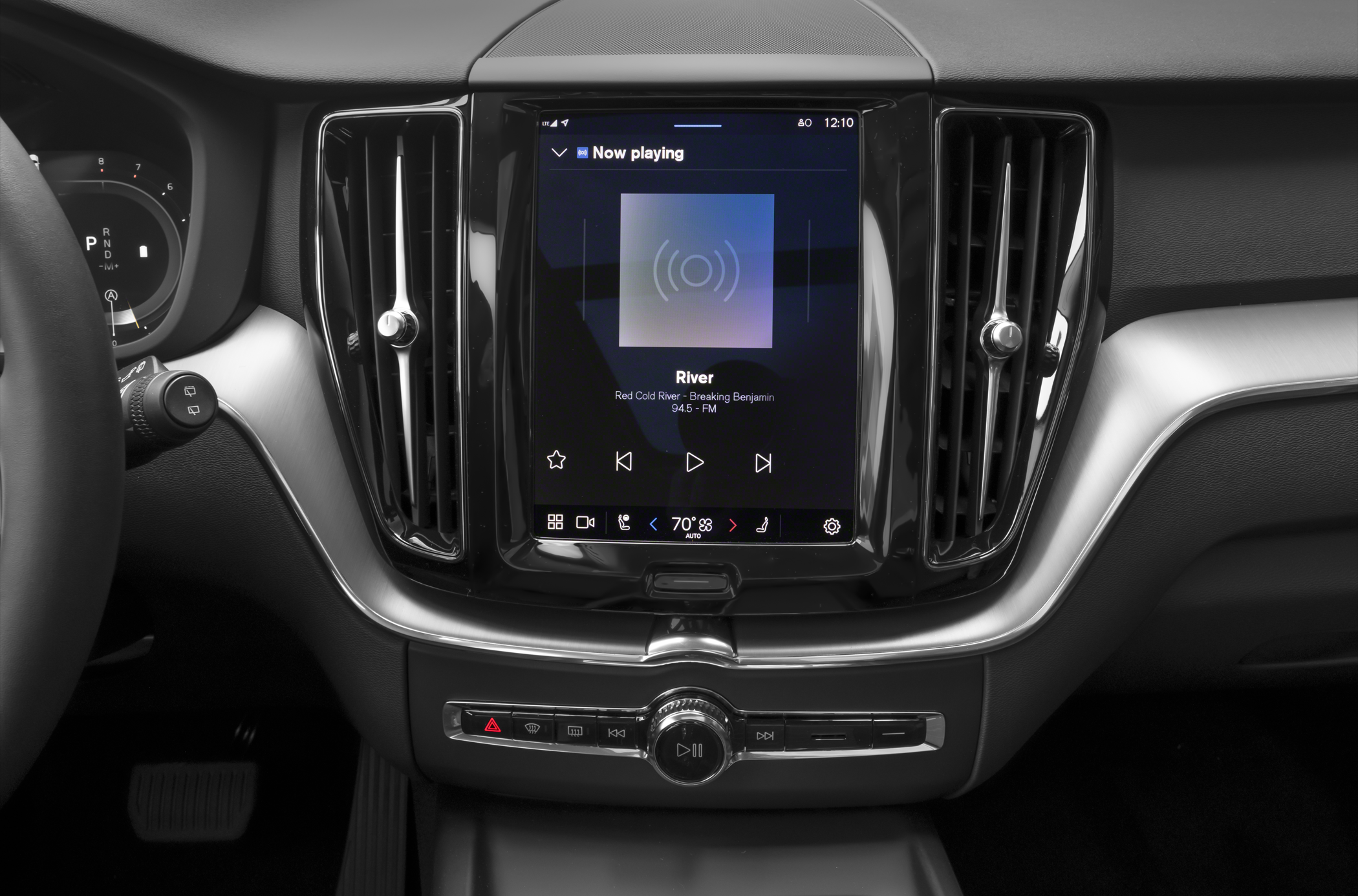 2025 Volvo XC60