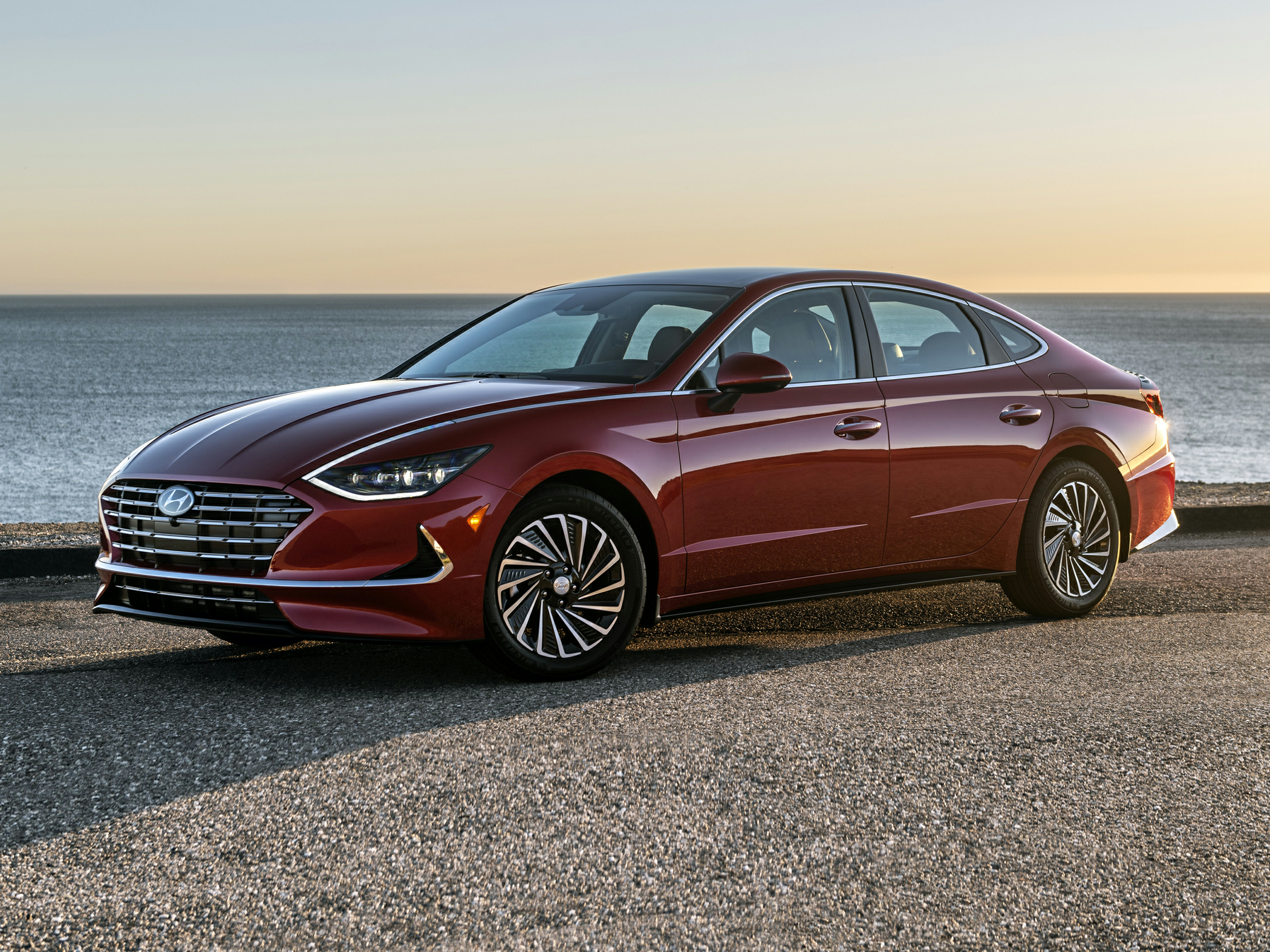 2023 Hyundai SONATA Hybrid