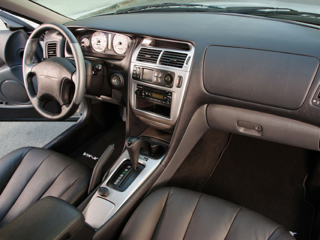 2003 Mitsubishi Diamante