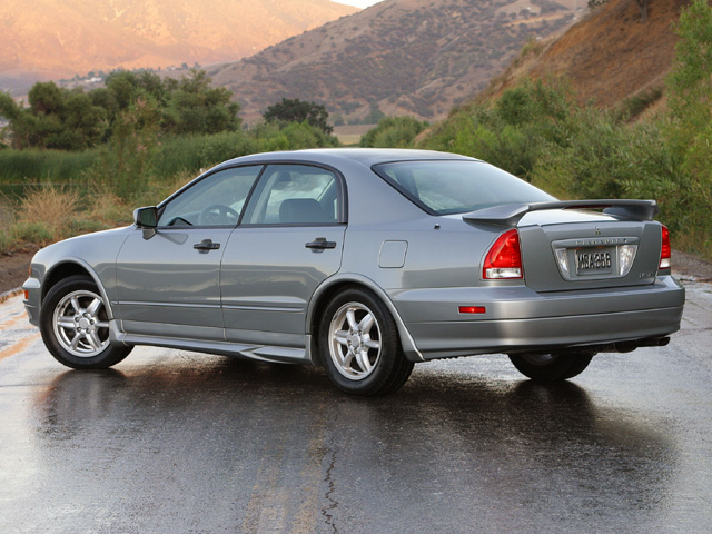 2003 Mitsubishi Diamante