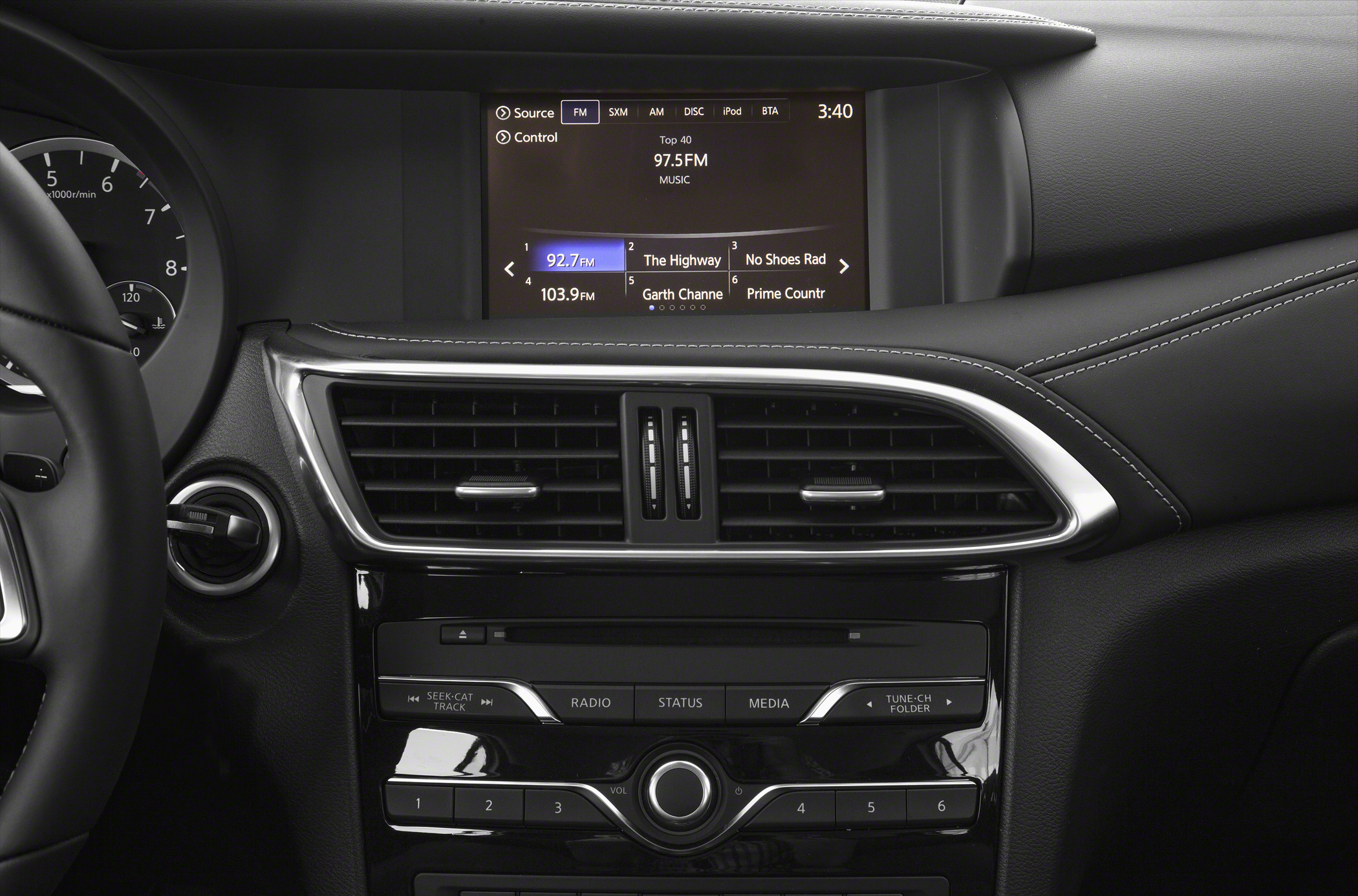 2018 INFINITI QX30