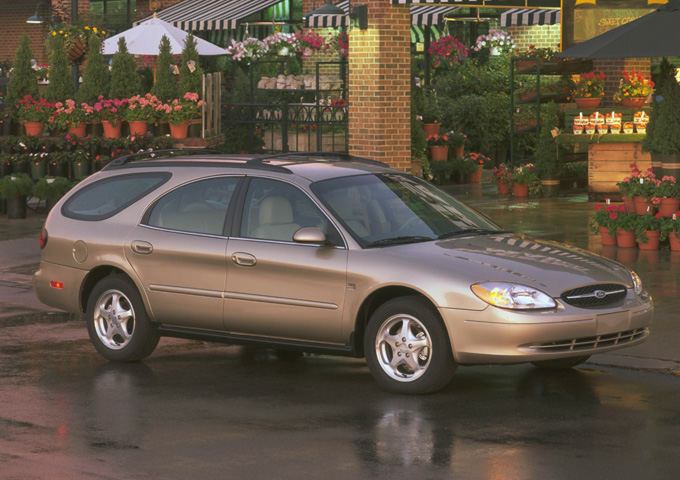 2001 Ford Taurus