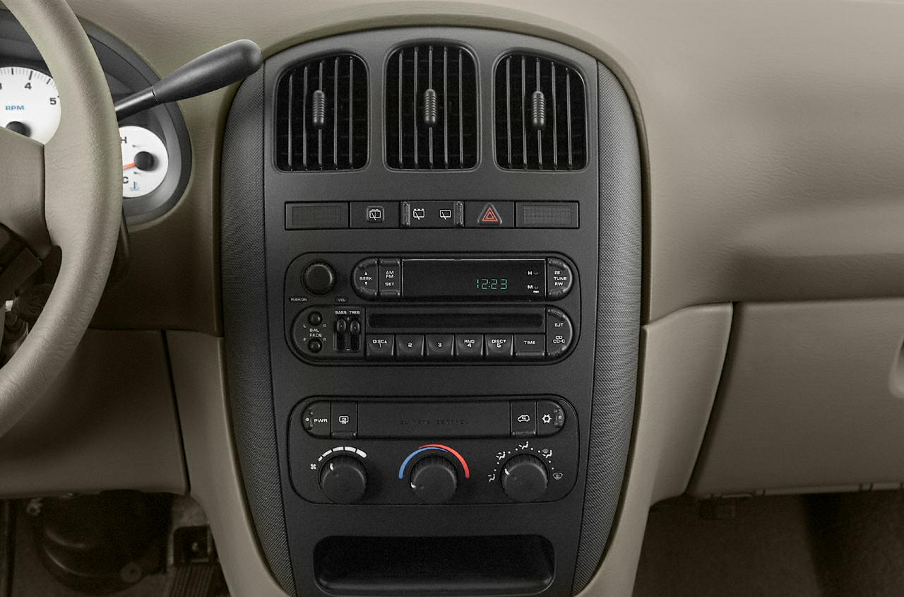2003 Dodge Grand Caravan