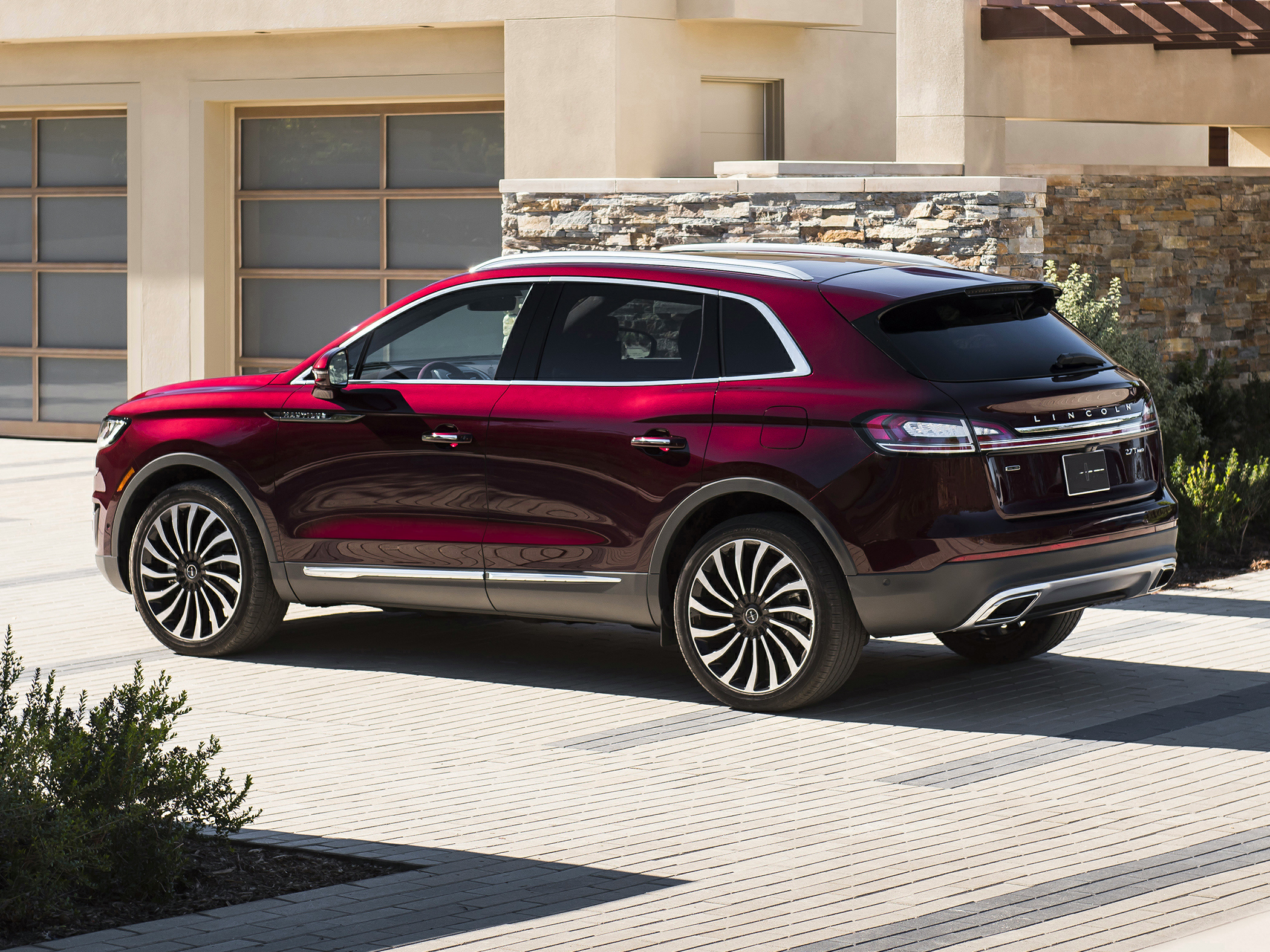 2020 Lincoln Nautilus