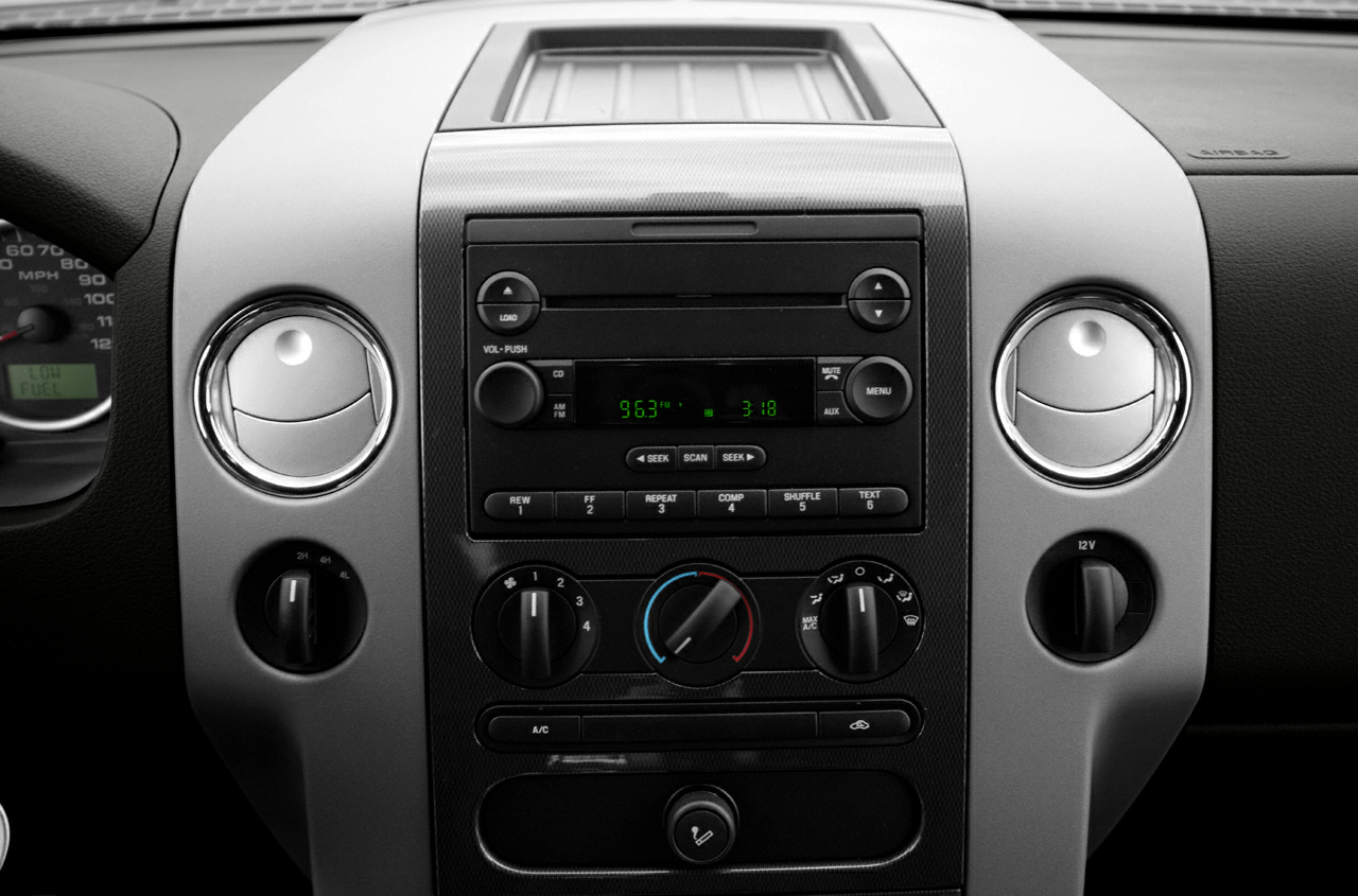 2004 Ford F-150