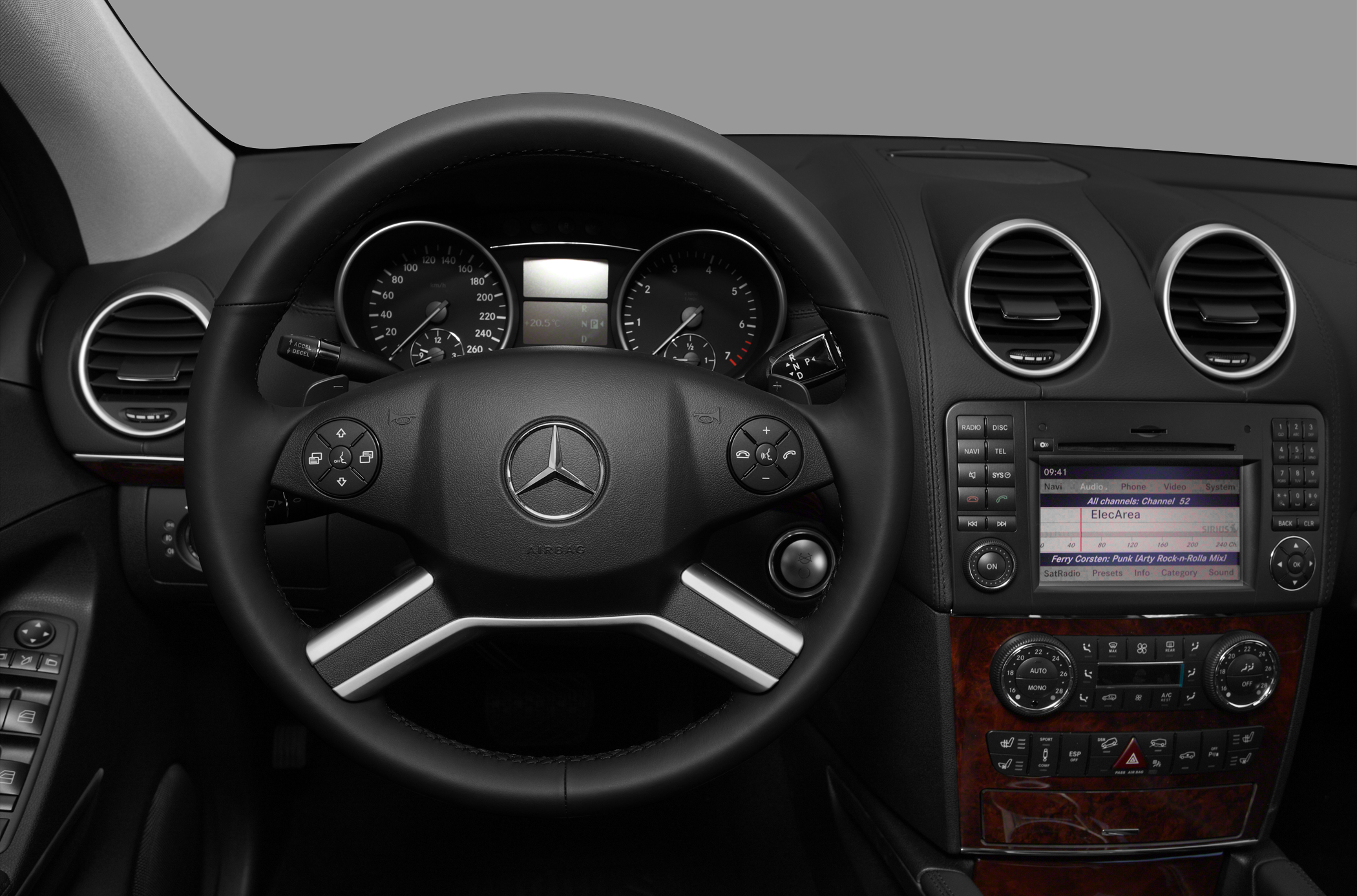 2011 Mercedes-Benz M-Class