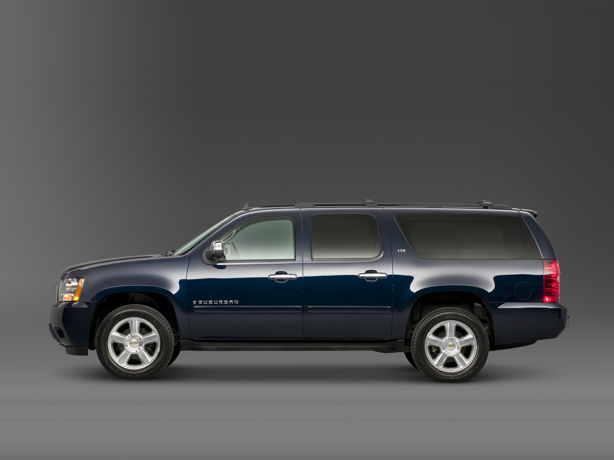 2008 Chevrolet Suburban - Specs, Prices, MPG, Reviews & Photos | Cars.com