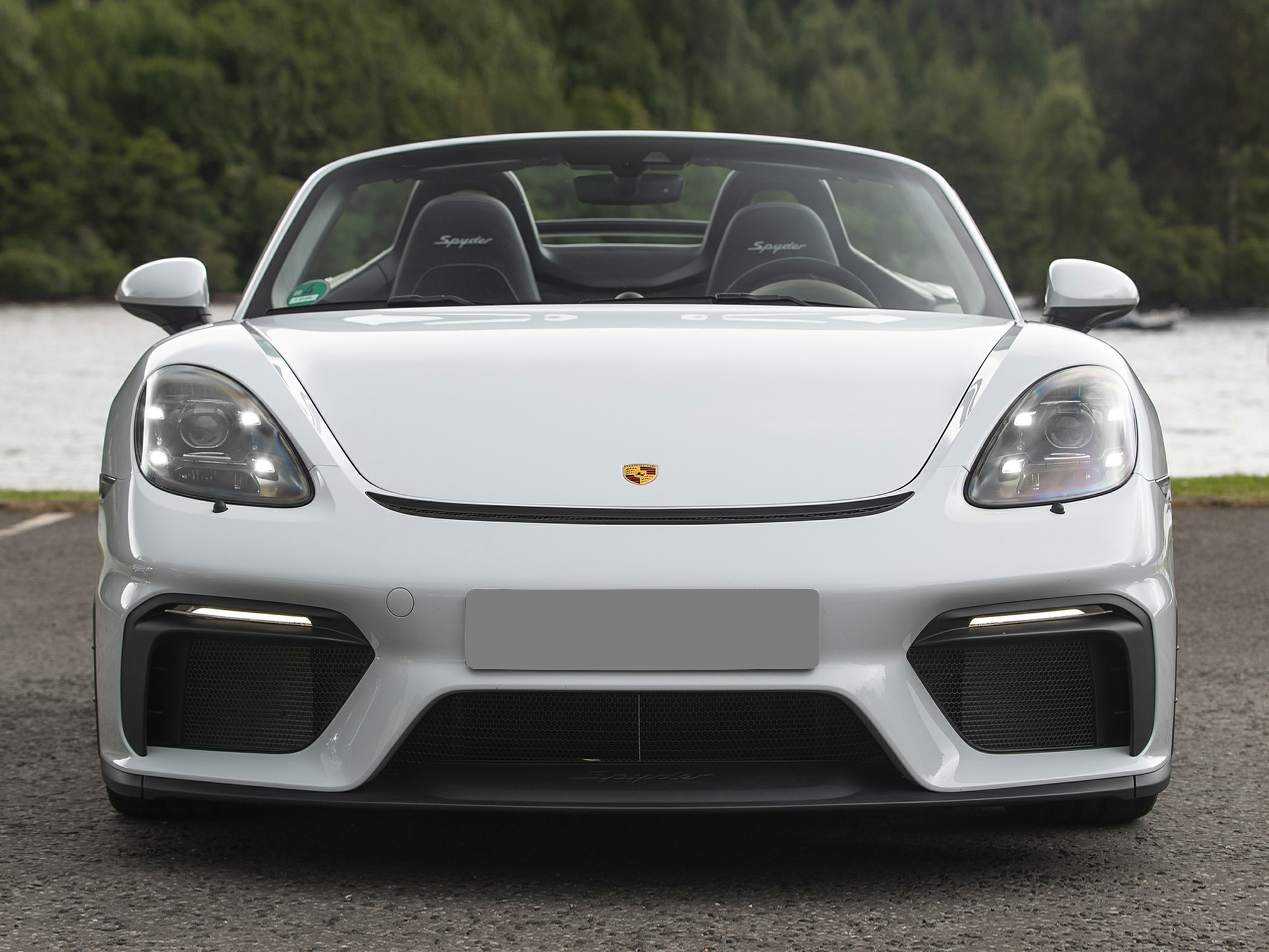 2023 Porsche 718 Spyder
