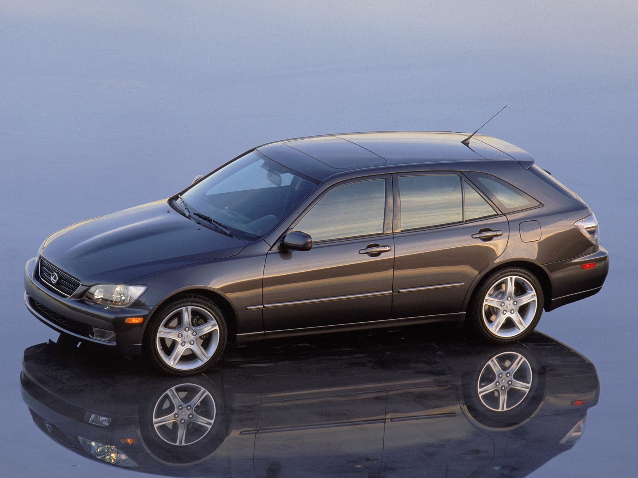 2004 Lexus IS 300