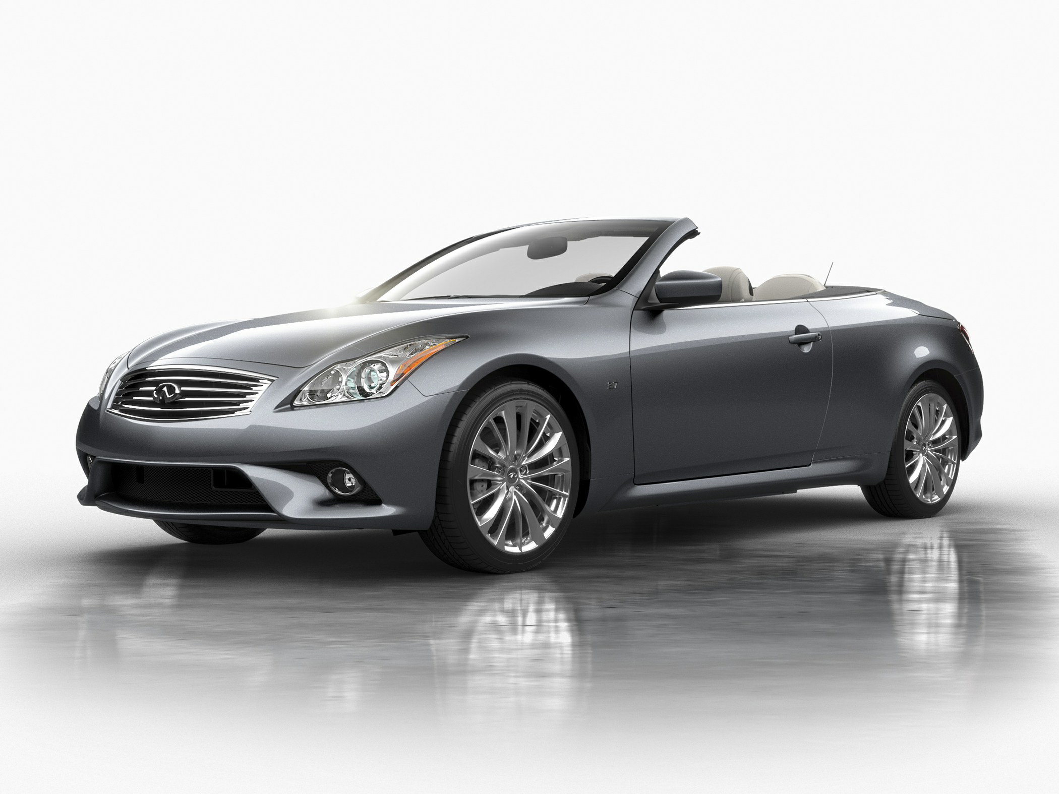 2015 INFINITI Q60