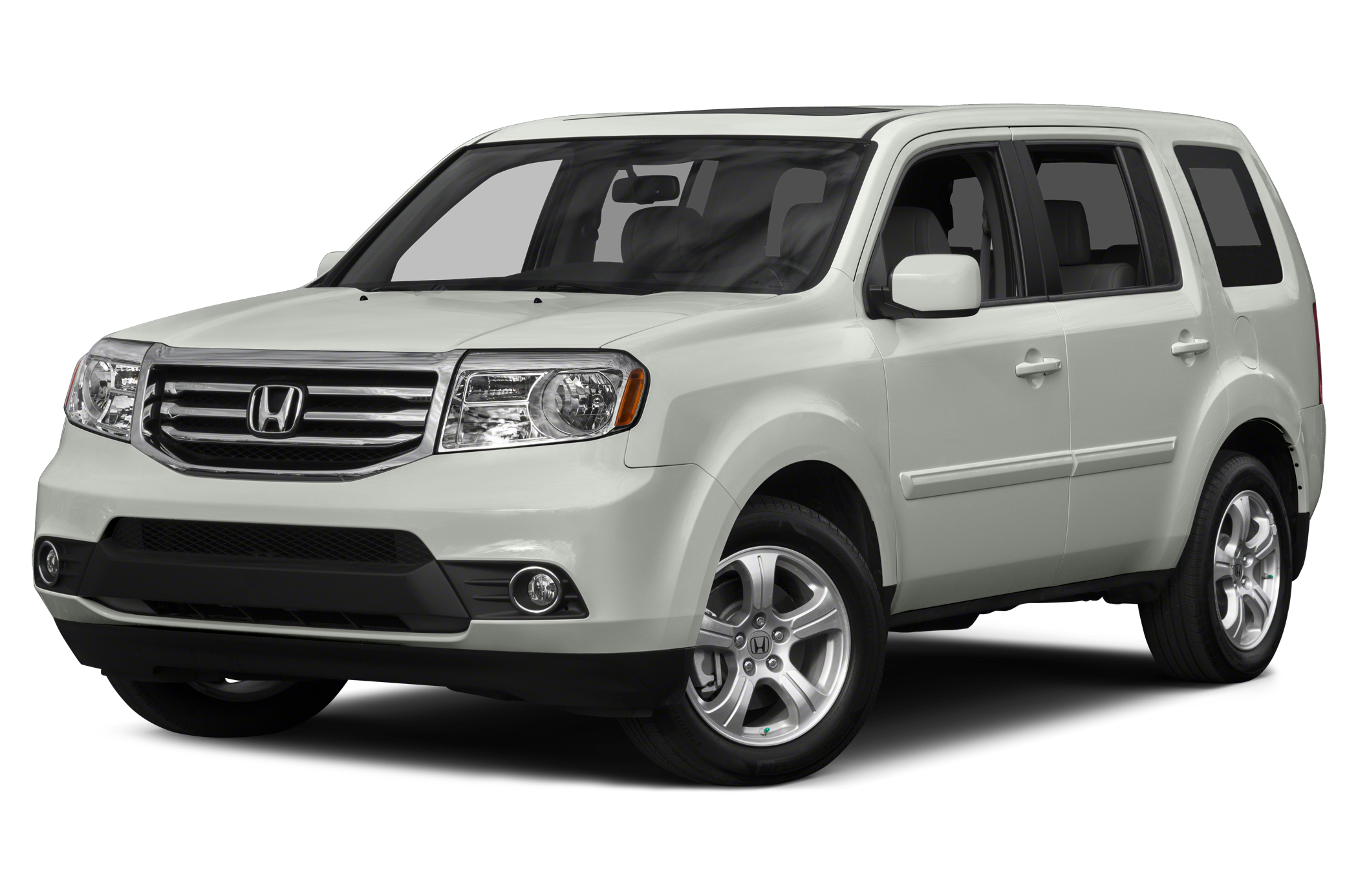 Side view of the 2015 Honda Pilot
