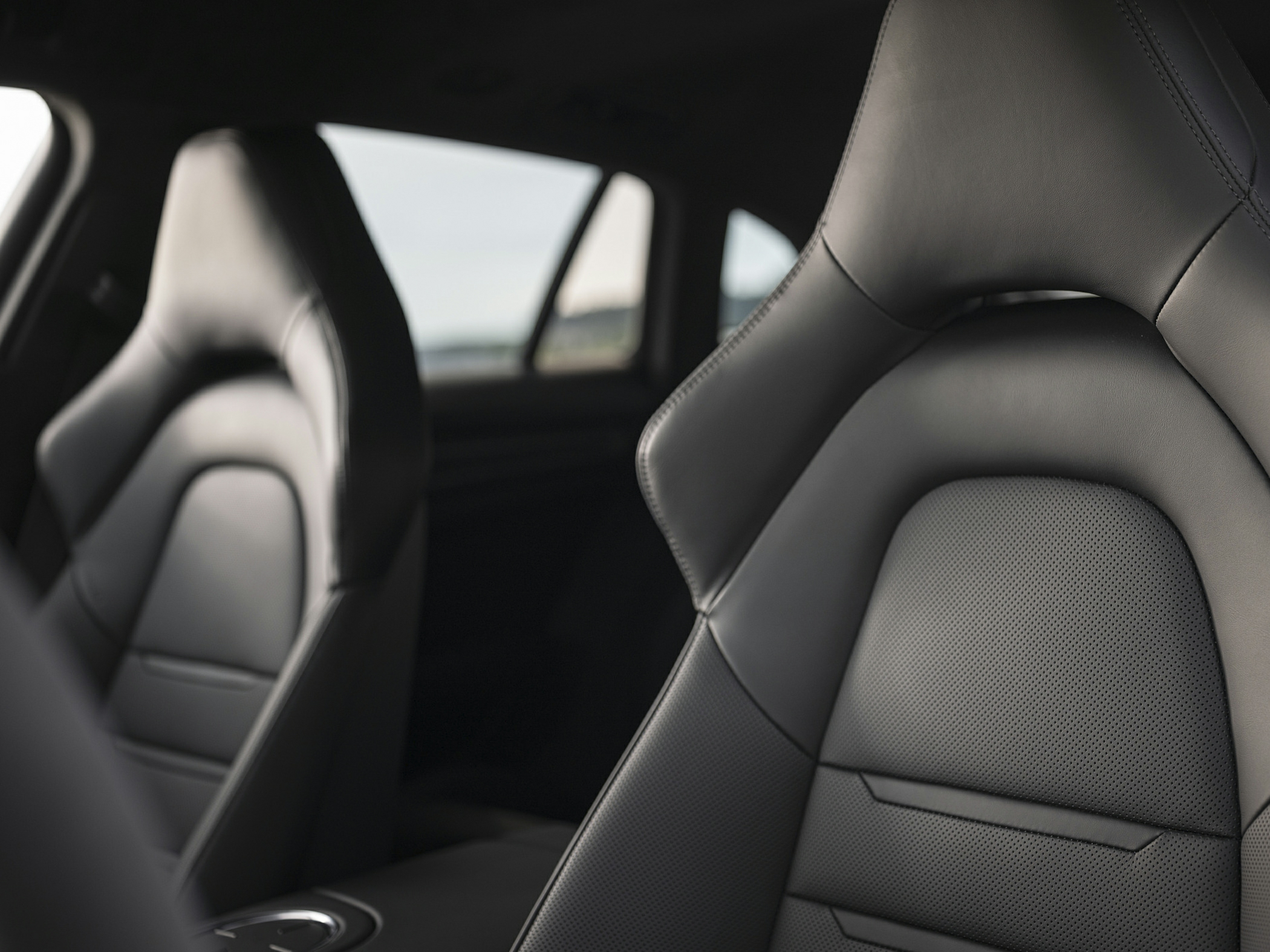 2022 Porsche Panamera E-Hybrid Sport Turismo