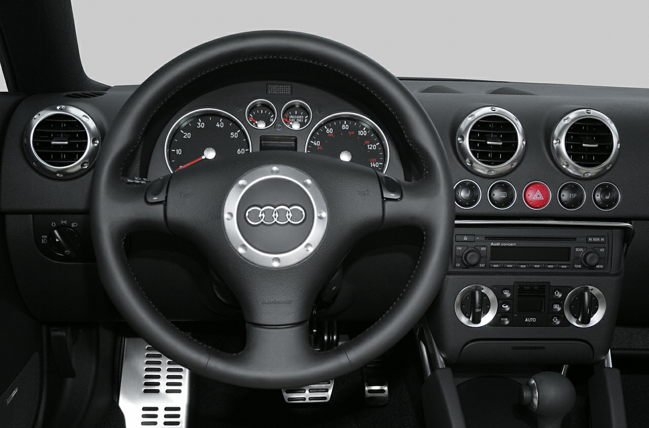 2004 Audi TT