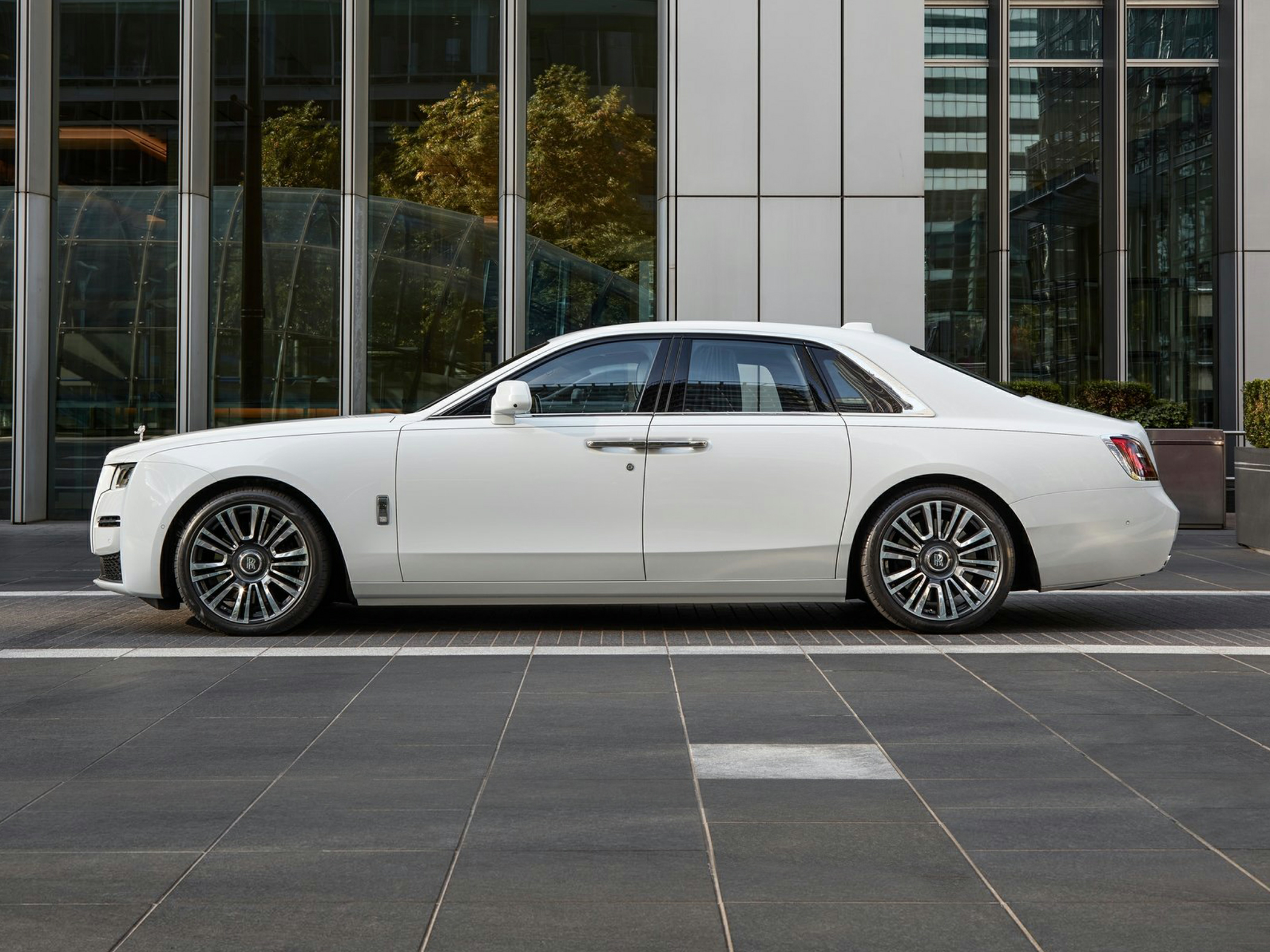 2024 Rolls-Royce Ghost