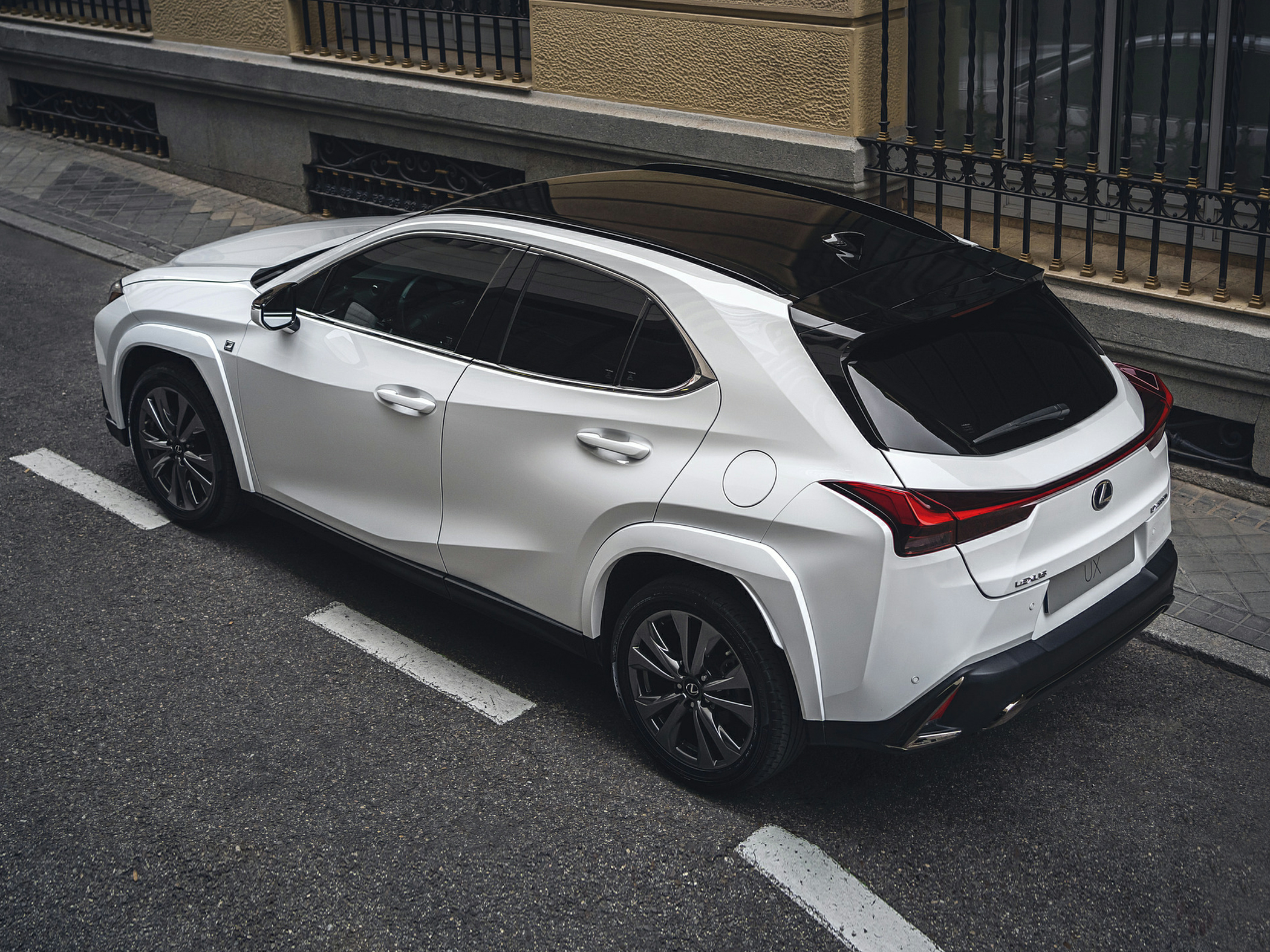 2024 Lexus UX 250h