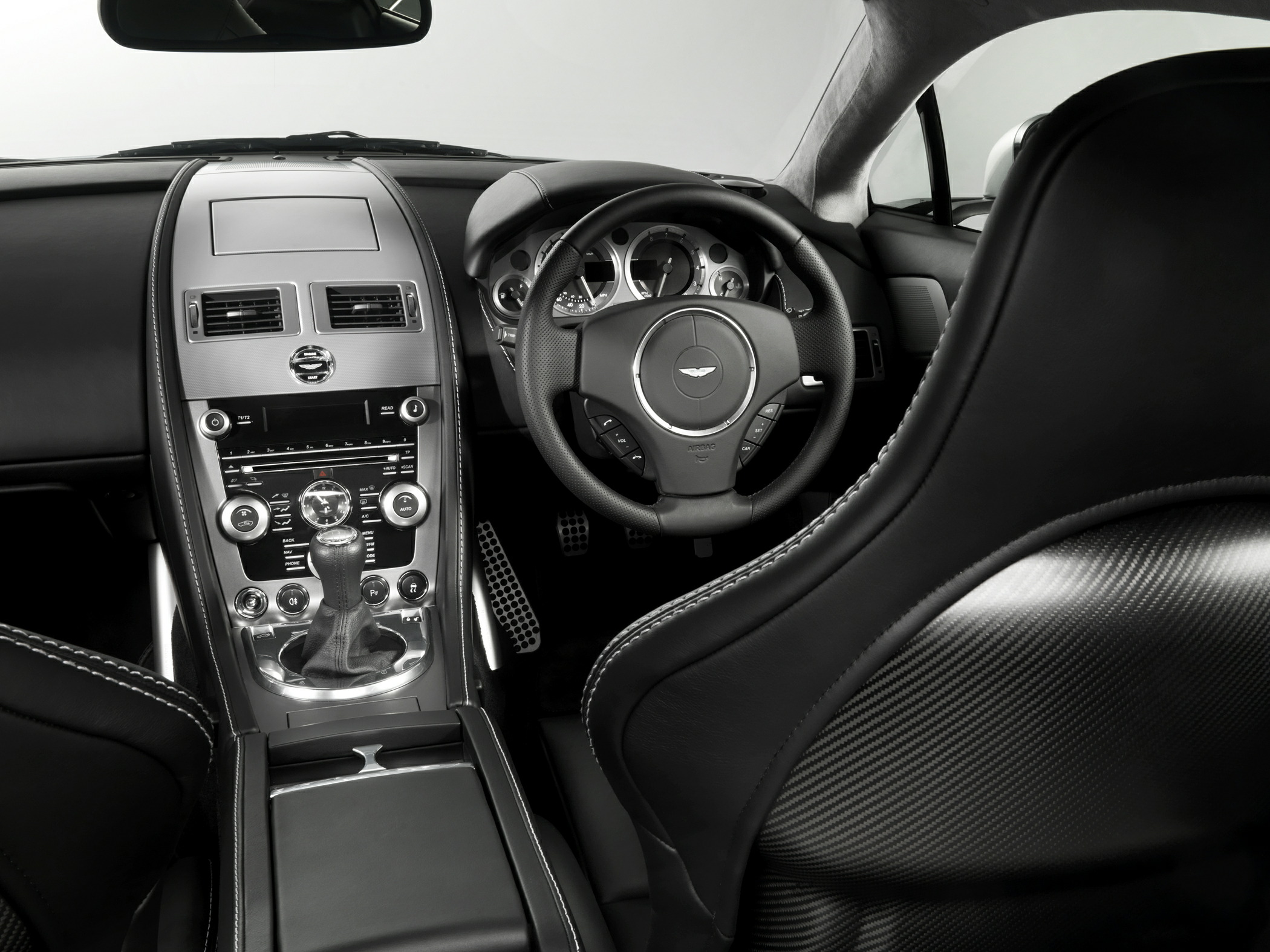2014 Aston Martin V8 Vantage