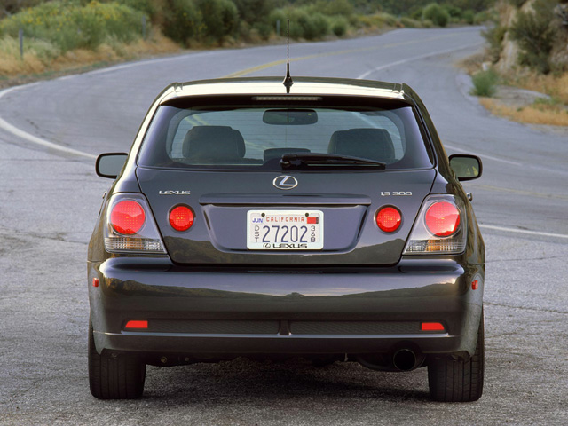 2002 Lexus IS 300