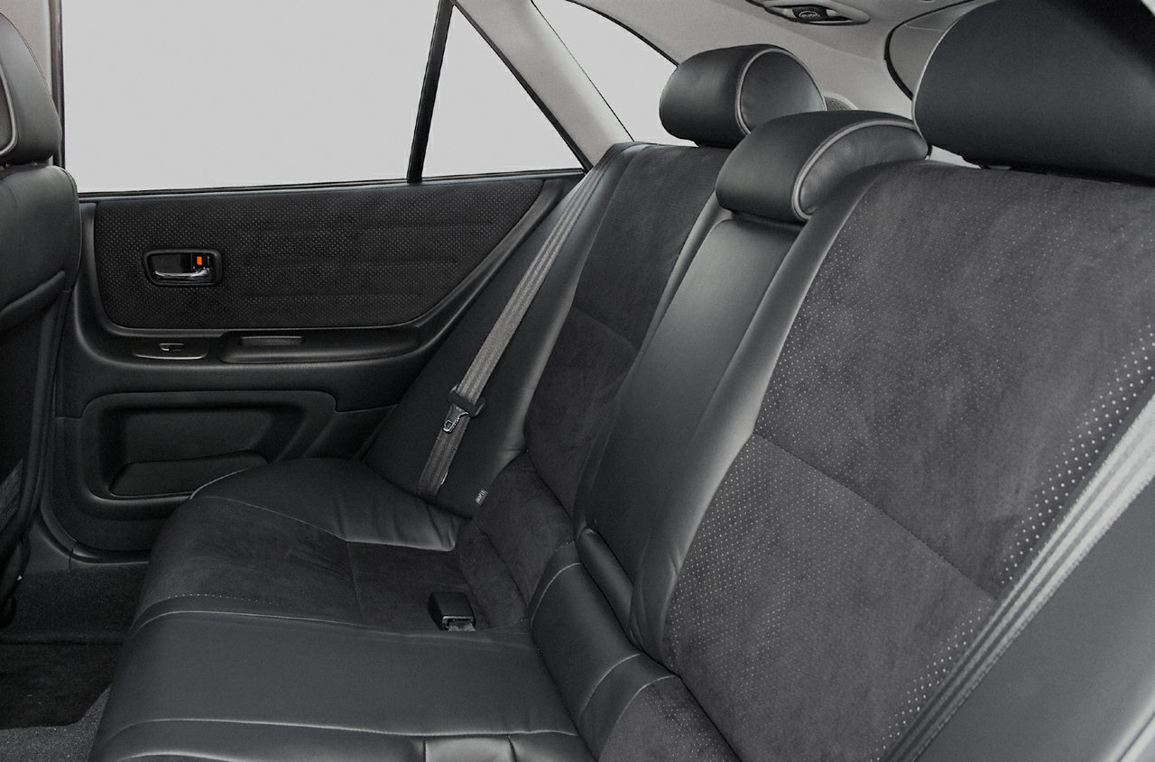 2002 Lexus IS 300