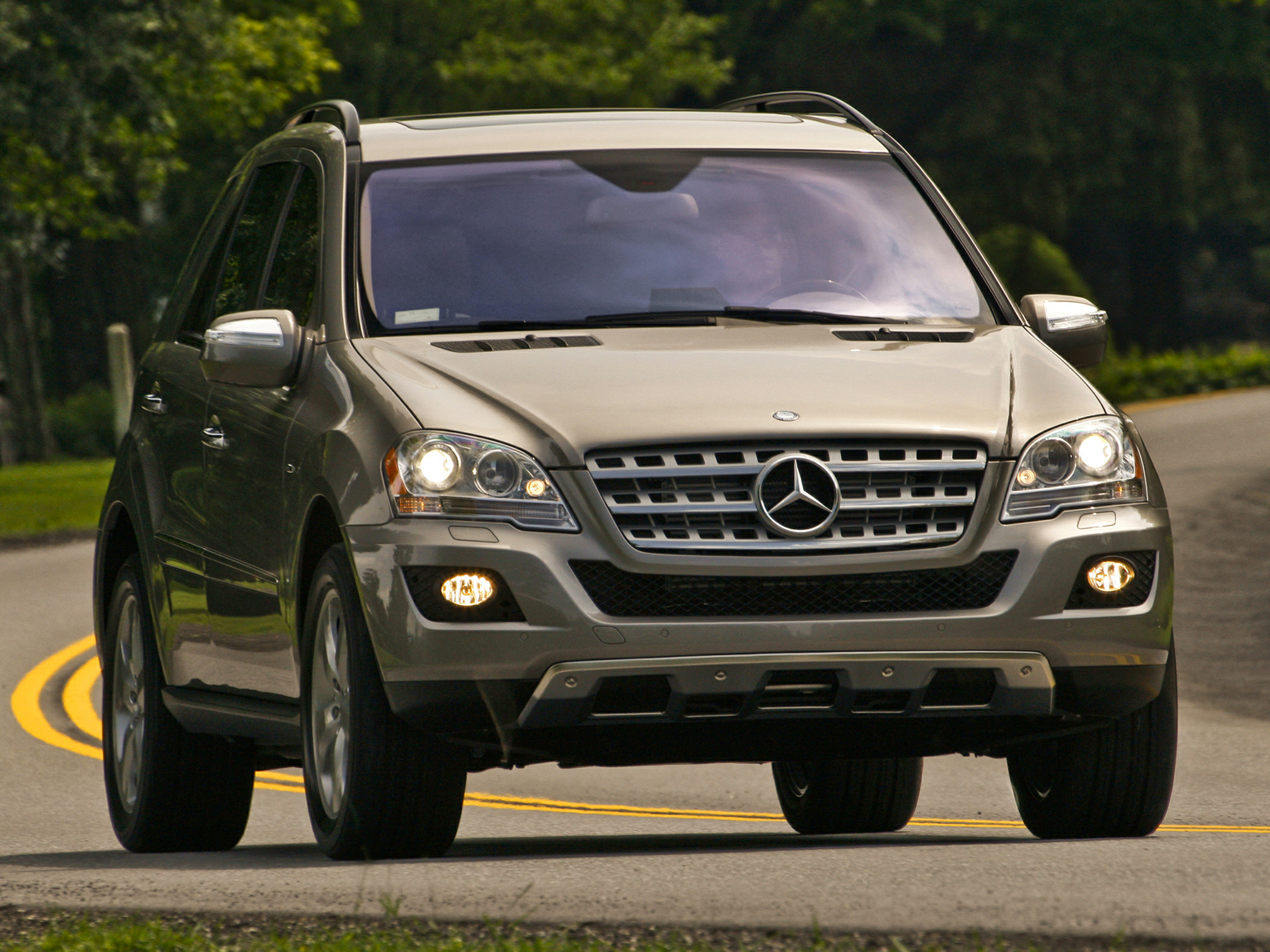 2010 Mercedes-Benz M-Class