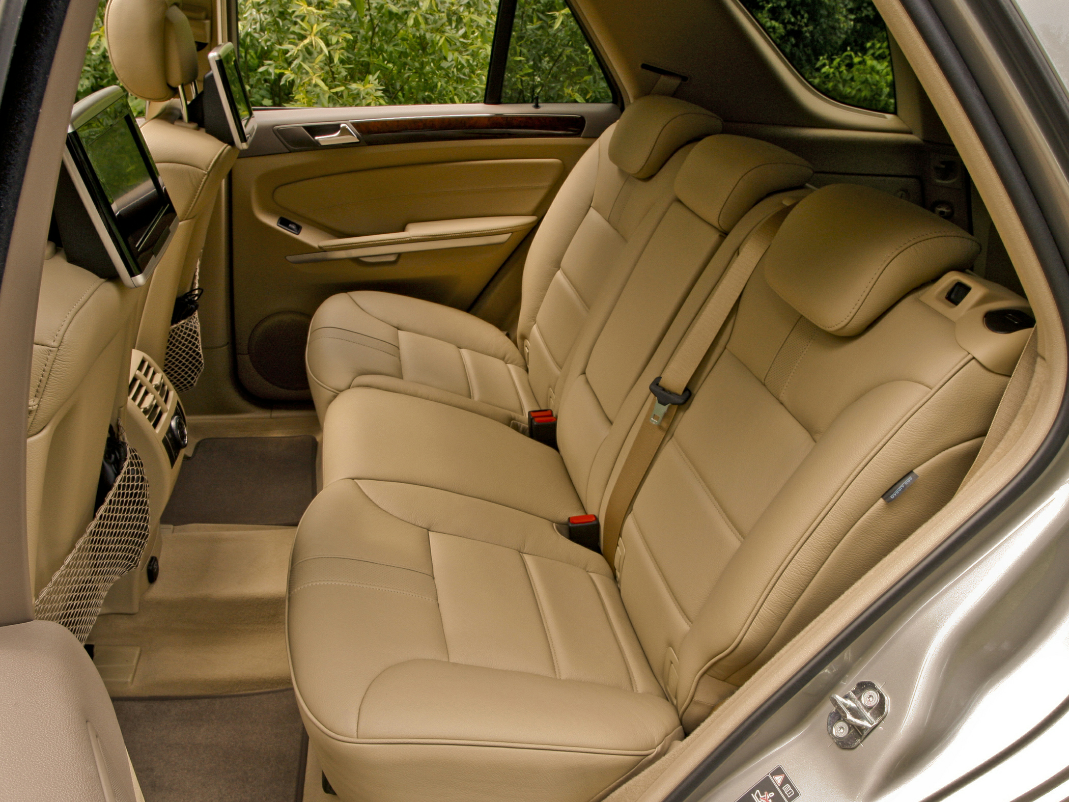 2010 Mercedes-Benz M-Class