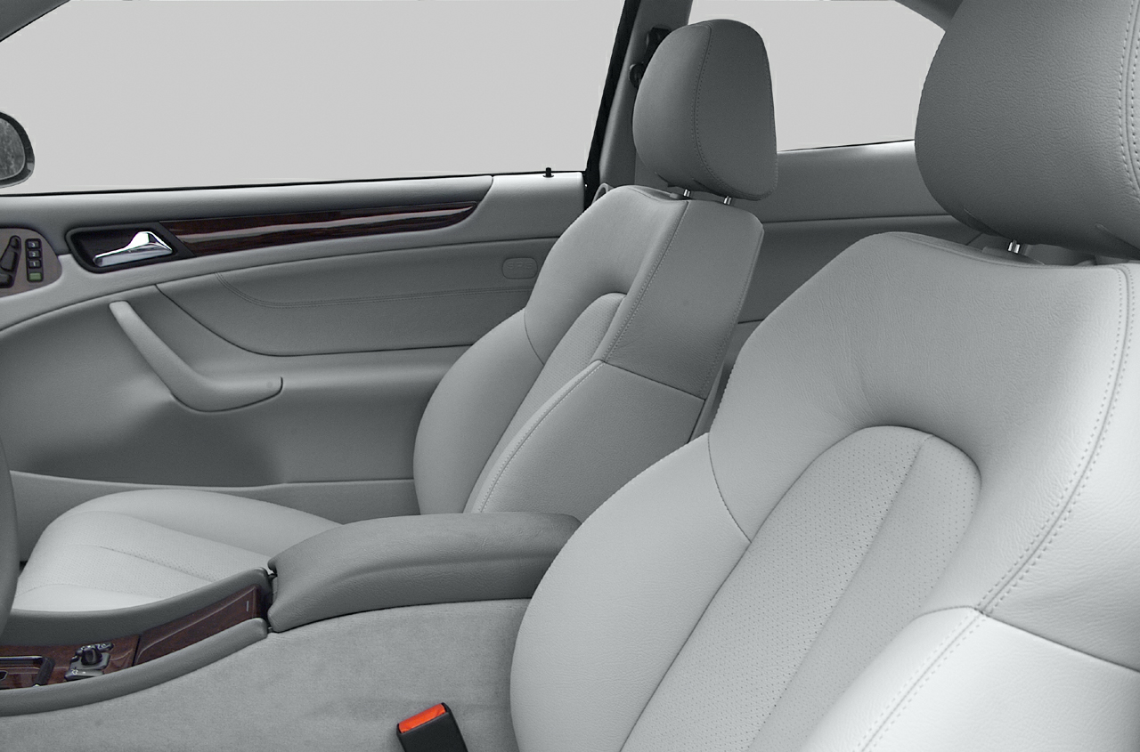 2002 Mercedes-Benz CLK-Class