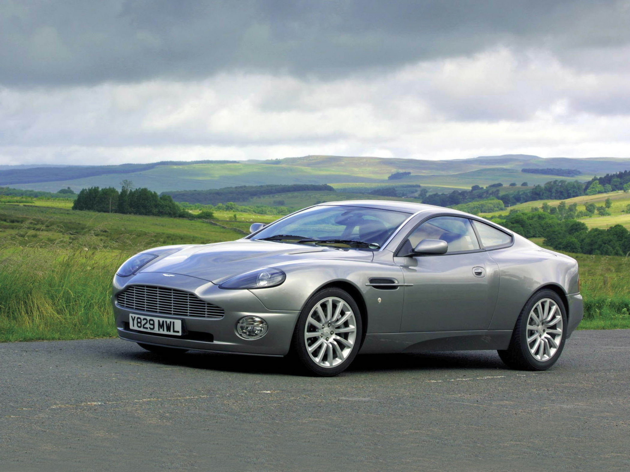 2006 Aston Martin V12 Vanquish