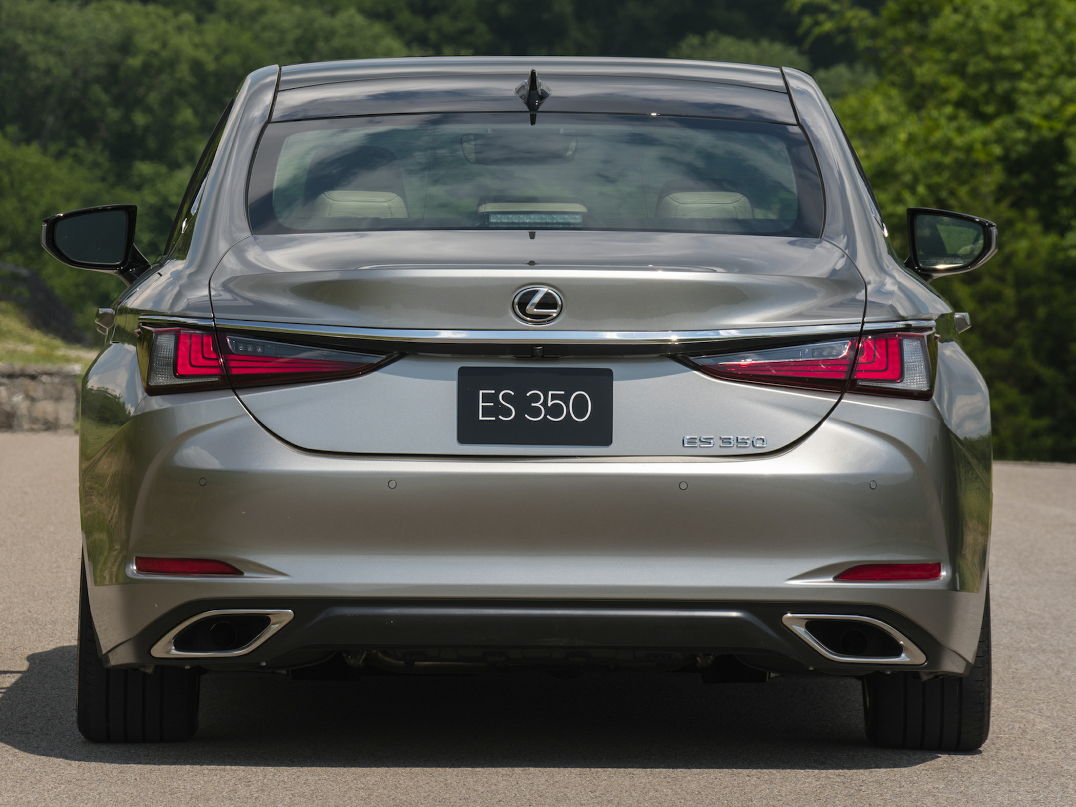 2019 Lexus ES 300h