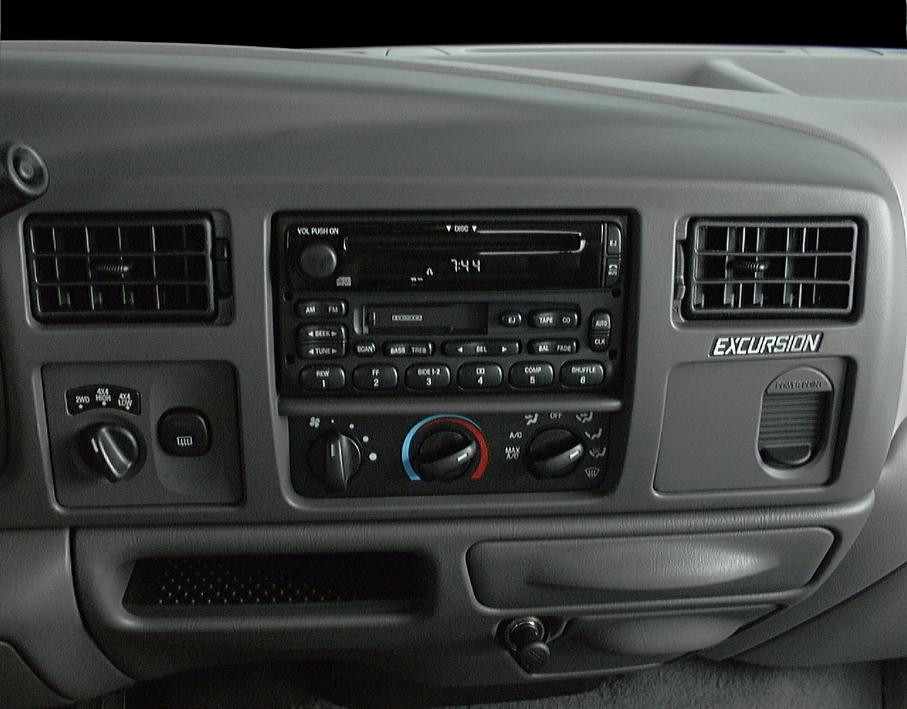 2000 Ford Excursion