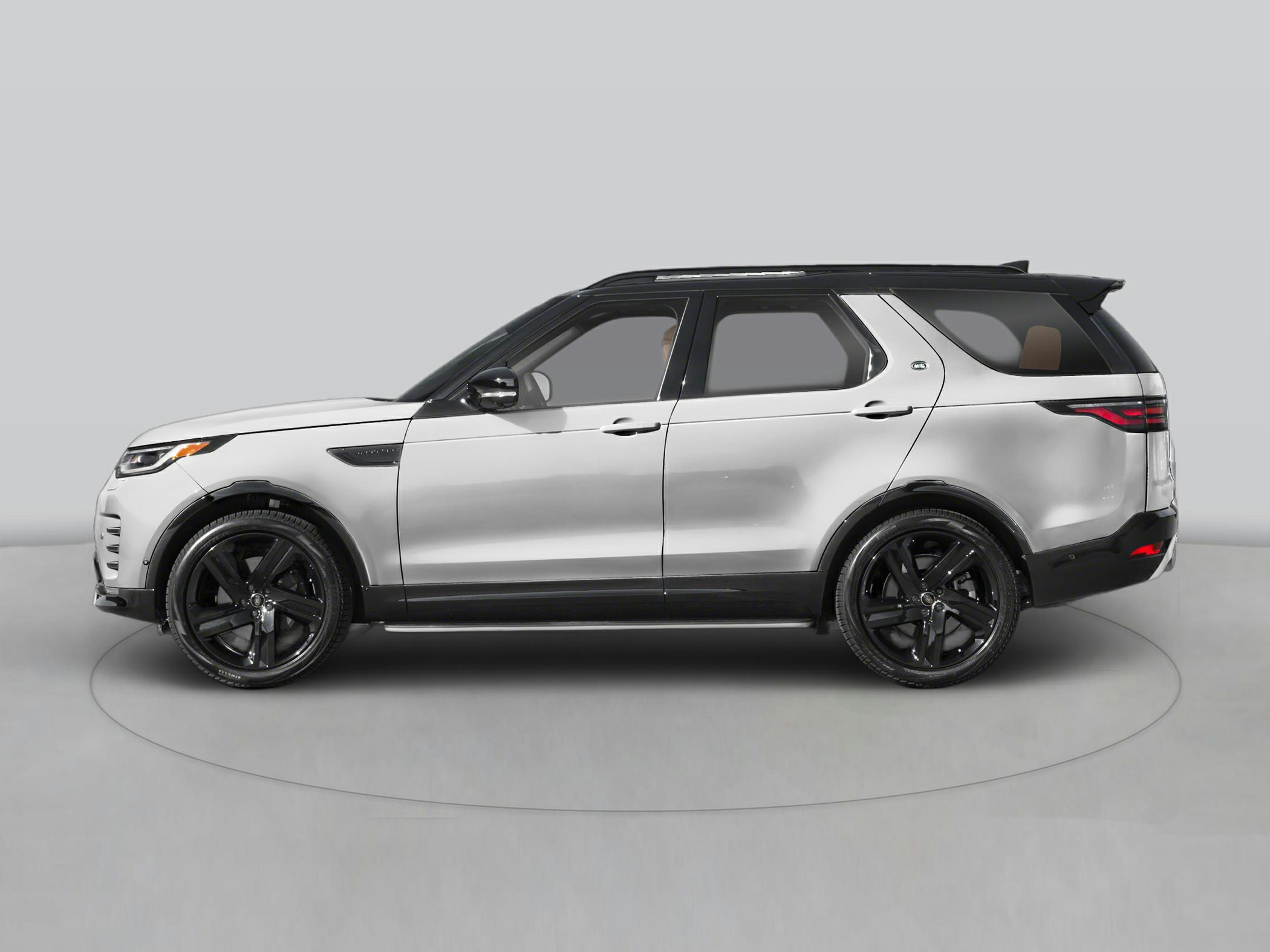 2026 Land Rover Discovery Tempest Edition