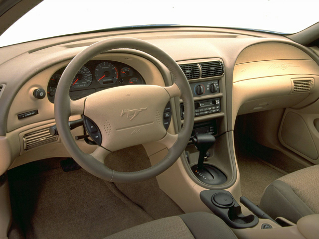1999 Ford Escort