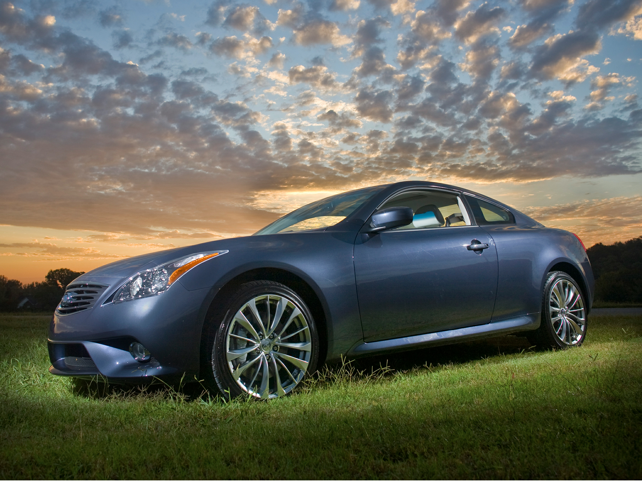 2011 INFINITI G37