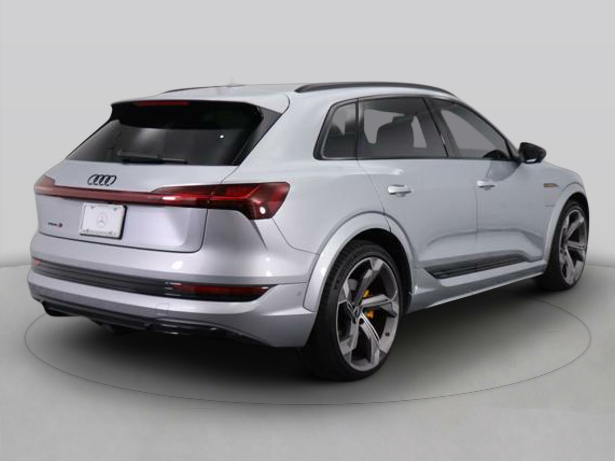 2023 Audi e-tron S
