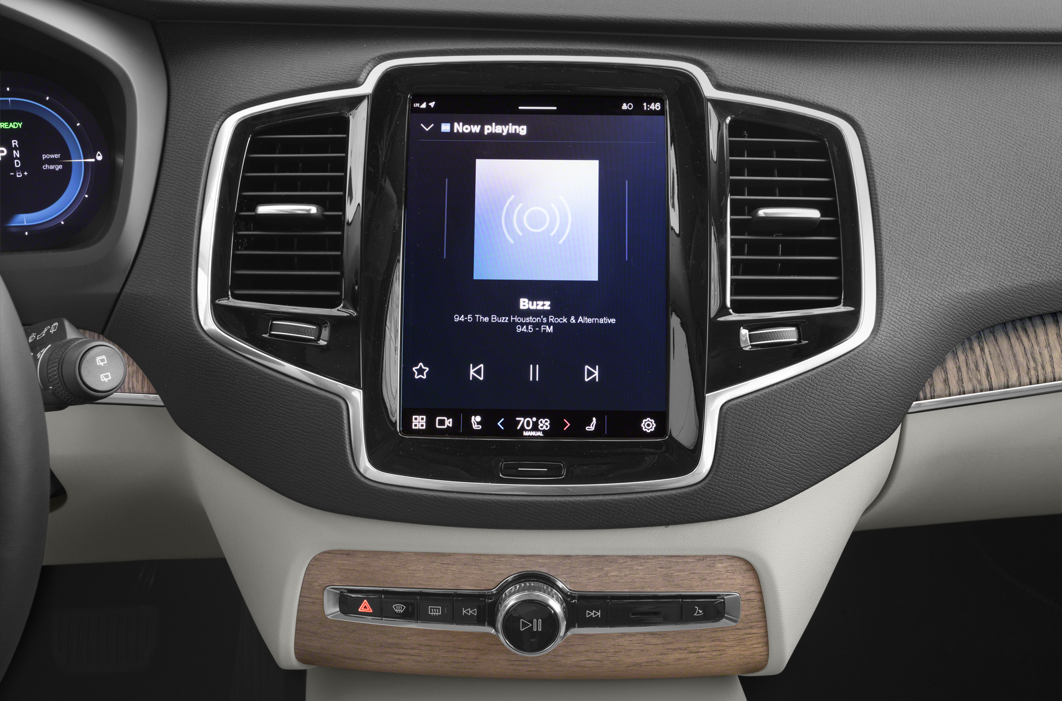 2023 Volvo XC90 Recharge Plug-In Hybrid