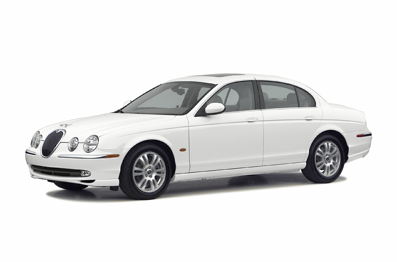 Side view of the 2004 Jaguar S-Type